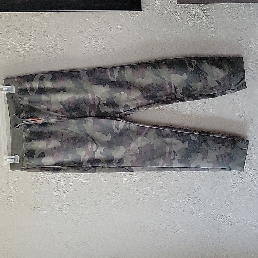 EUC | Cat & Jack | Camouflage Joggers